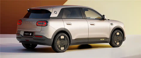 on9star：6.88万起售 全新奇瑞QQ3首发：精致小车挑战吉利星愿